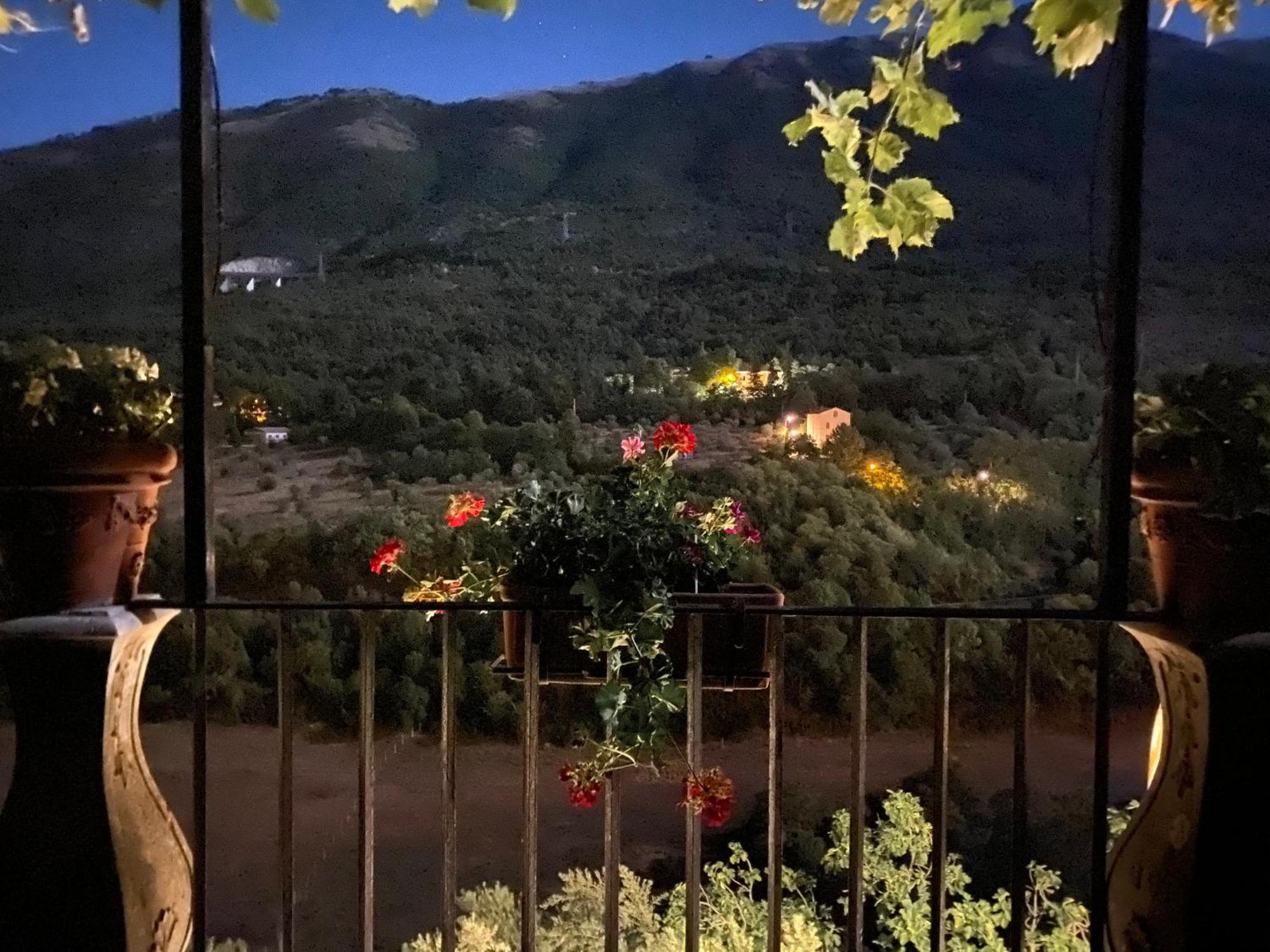 Il Giardinetto Di Pettorano Pettorano sul Gizio Exterior foto